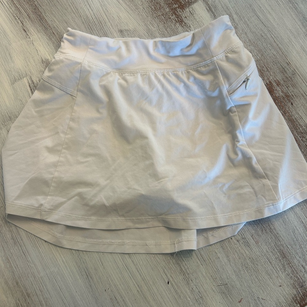 Girls White Athletic Skort with Pocket Size 10/12